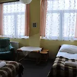 Zlocien Проживание в семье *
